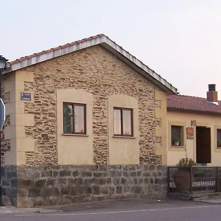 Mesa Del Conde Gæstehus San Felices de los Gallegos