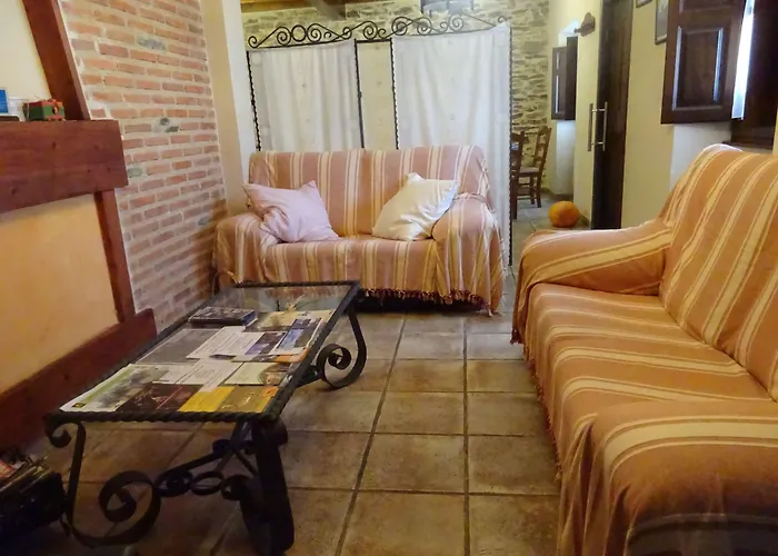 Mesa Del Conde San Felices de los Gallegos